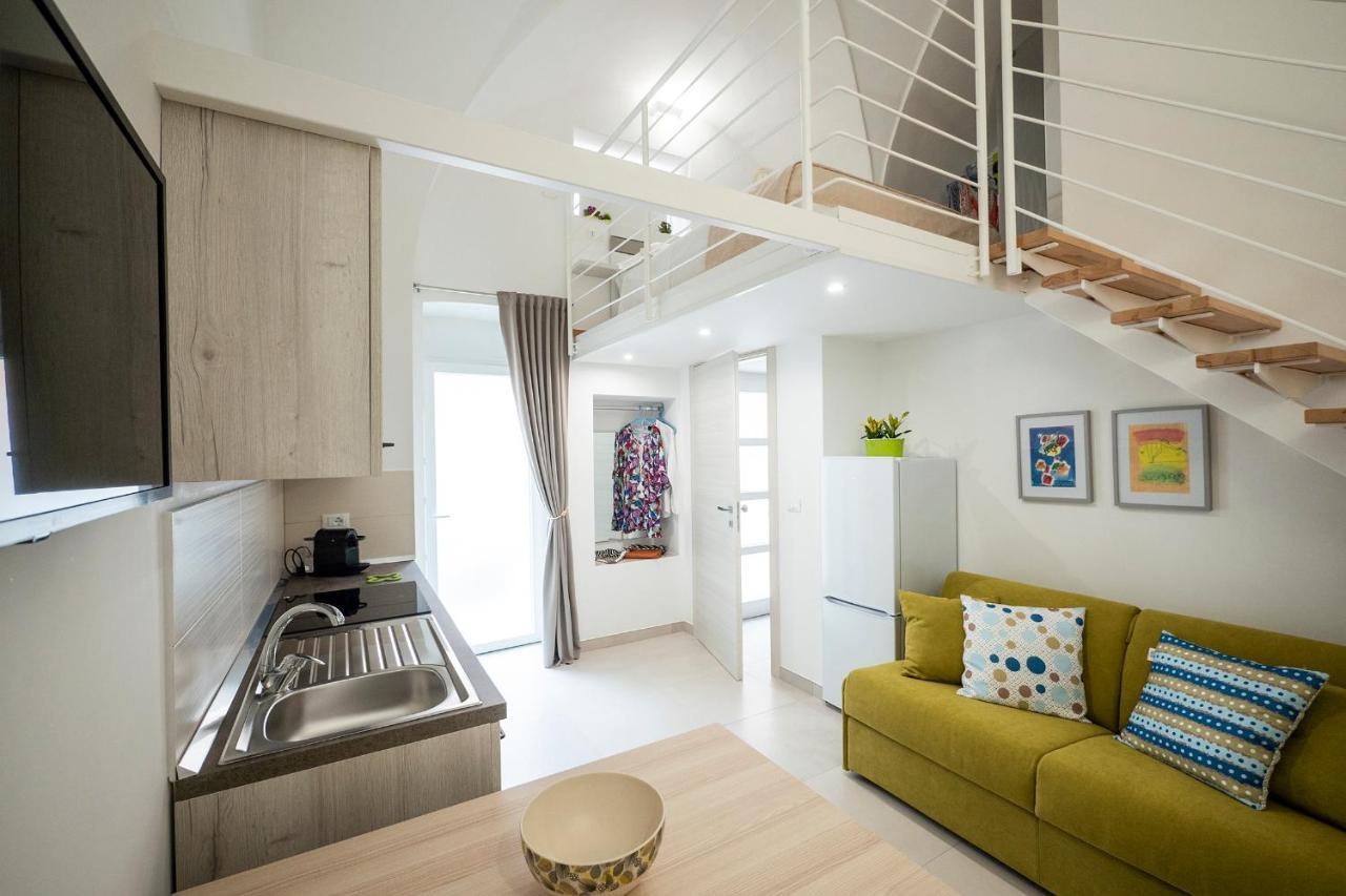 Palestro 5 Villa เลเวราโน ภายนอก รูปภาพ